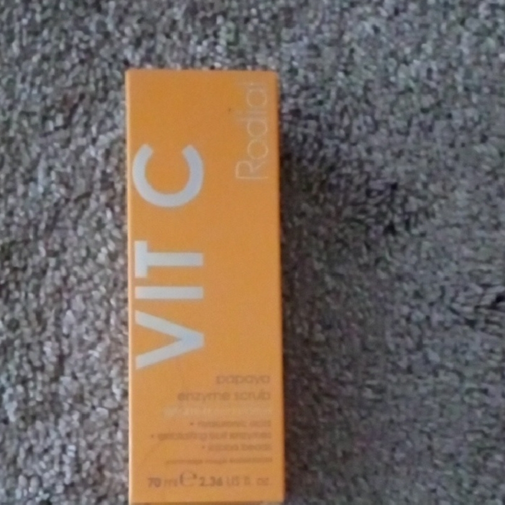 Rodial Orange Cleanser & Exfoliant